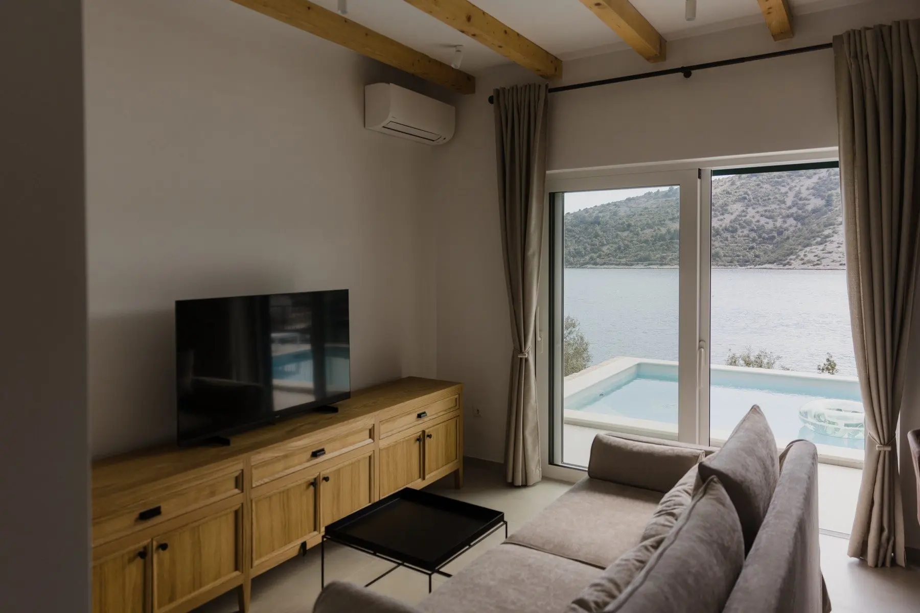 Villa Mistral