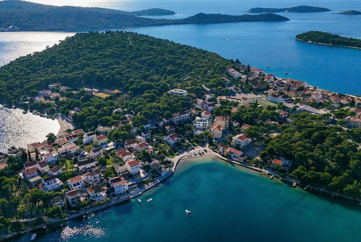 Project by the Sea in Rogoznica