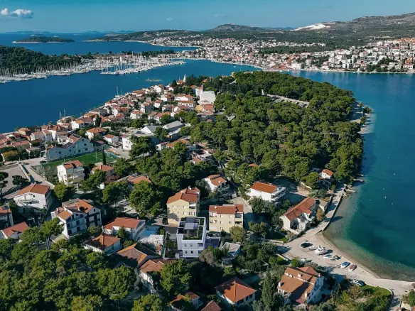 Project by the Sea in Rogoznica