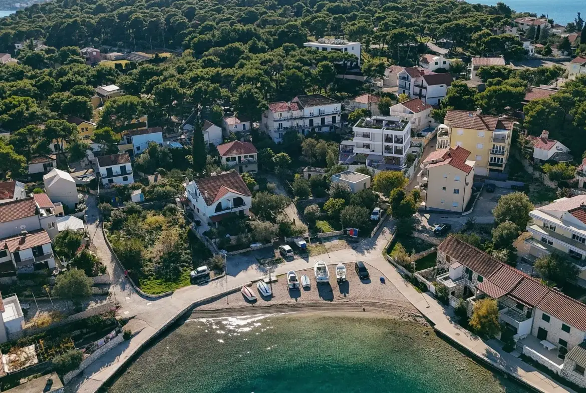 Project by the Sea in Rogoznica