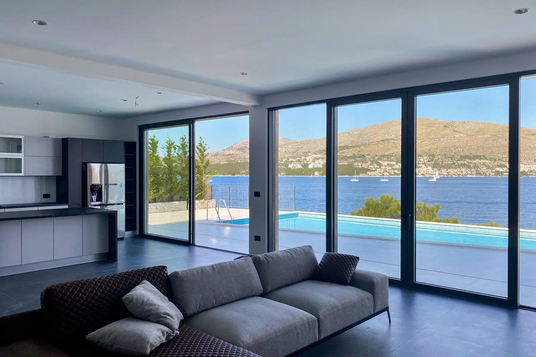 Monart Residence