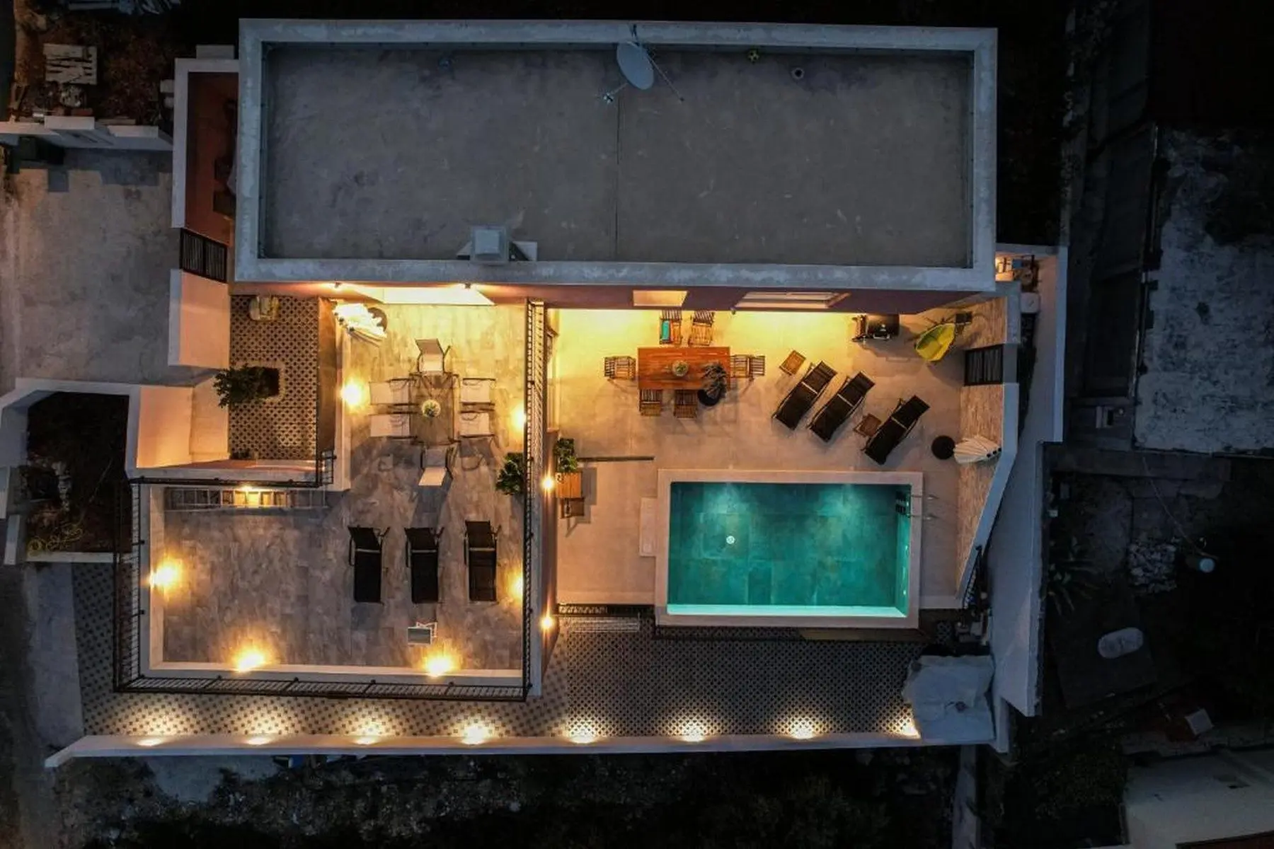 580932149 Villa Aurora