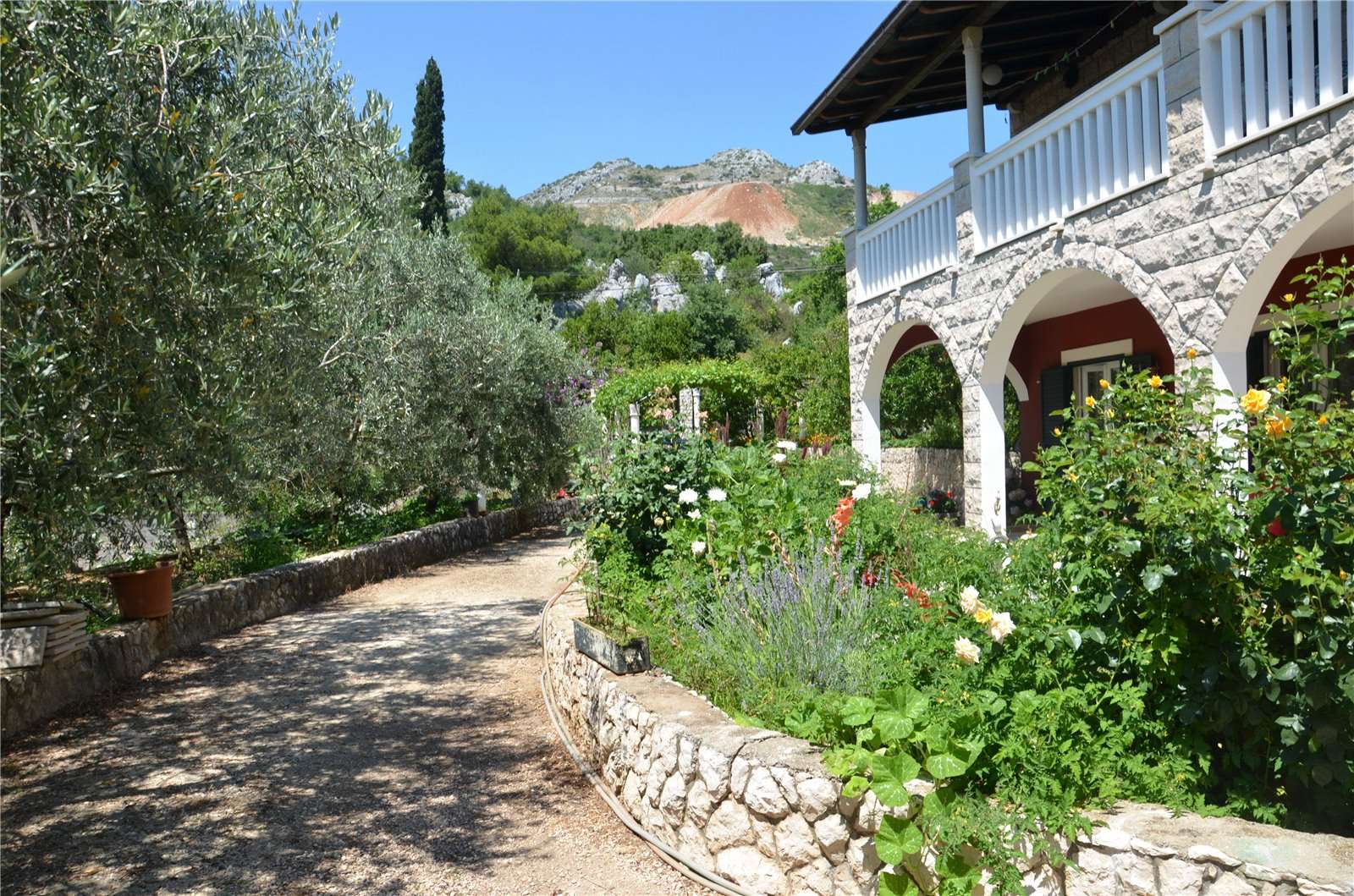 House With Four Apartments, Zupa Dubrovacka, Dubrovnik