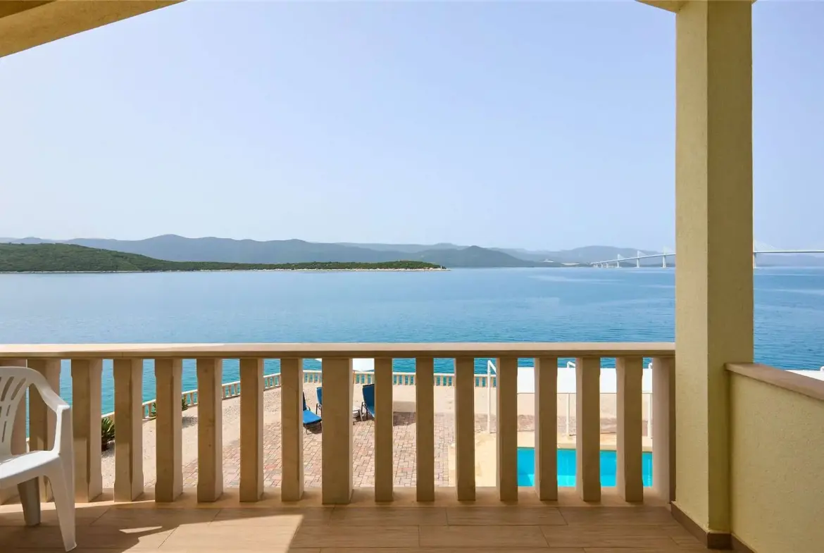 Two Beautiful Waterfront Villas, Radalj, Near Klek