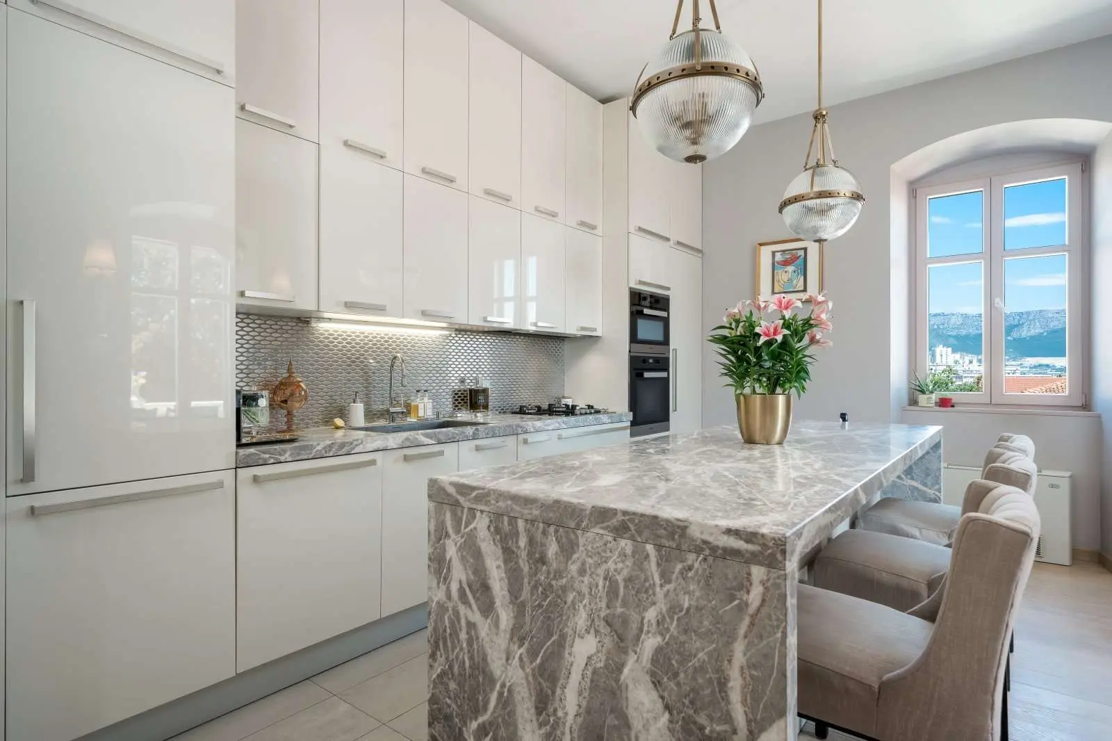 Luxury Three-Bedroom Apartment, Split