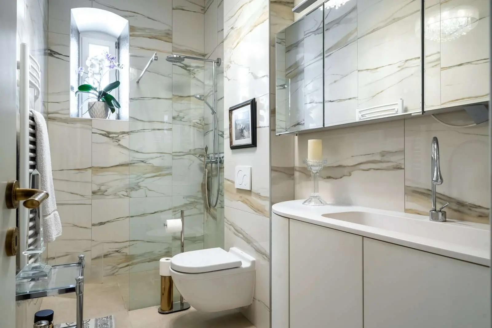 Luxury Three-Bedroom Apartment, Split