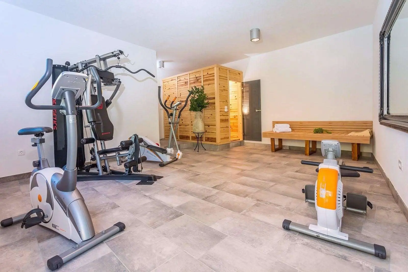 Villa With Swimming Pool, Omiš
