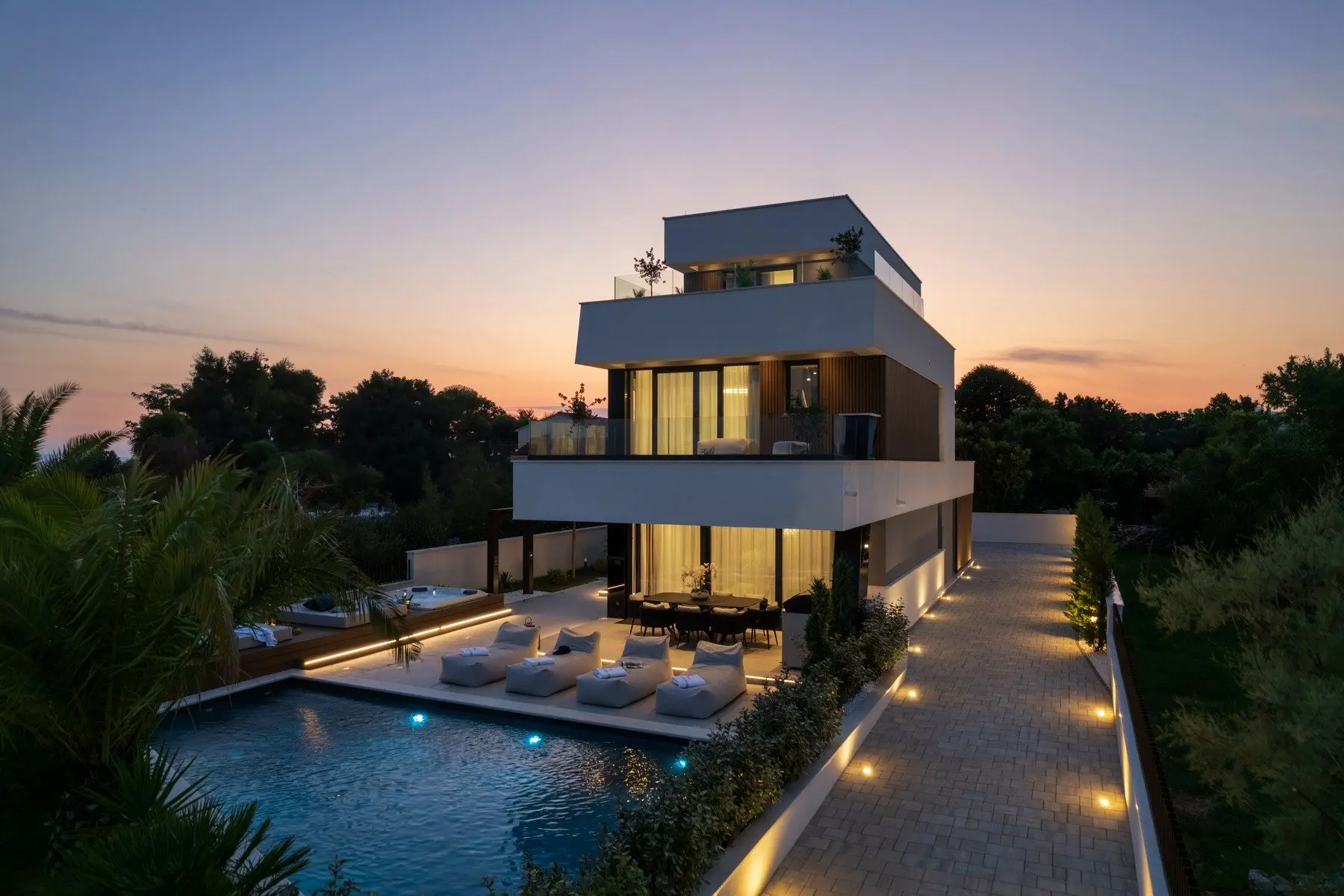 Villa Crystalline