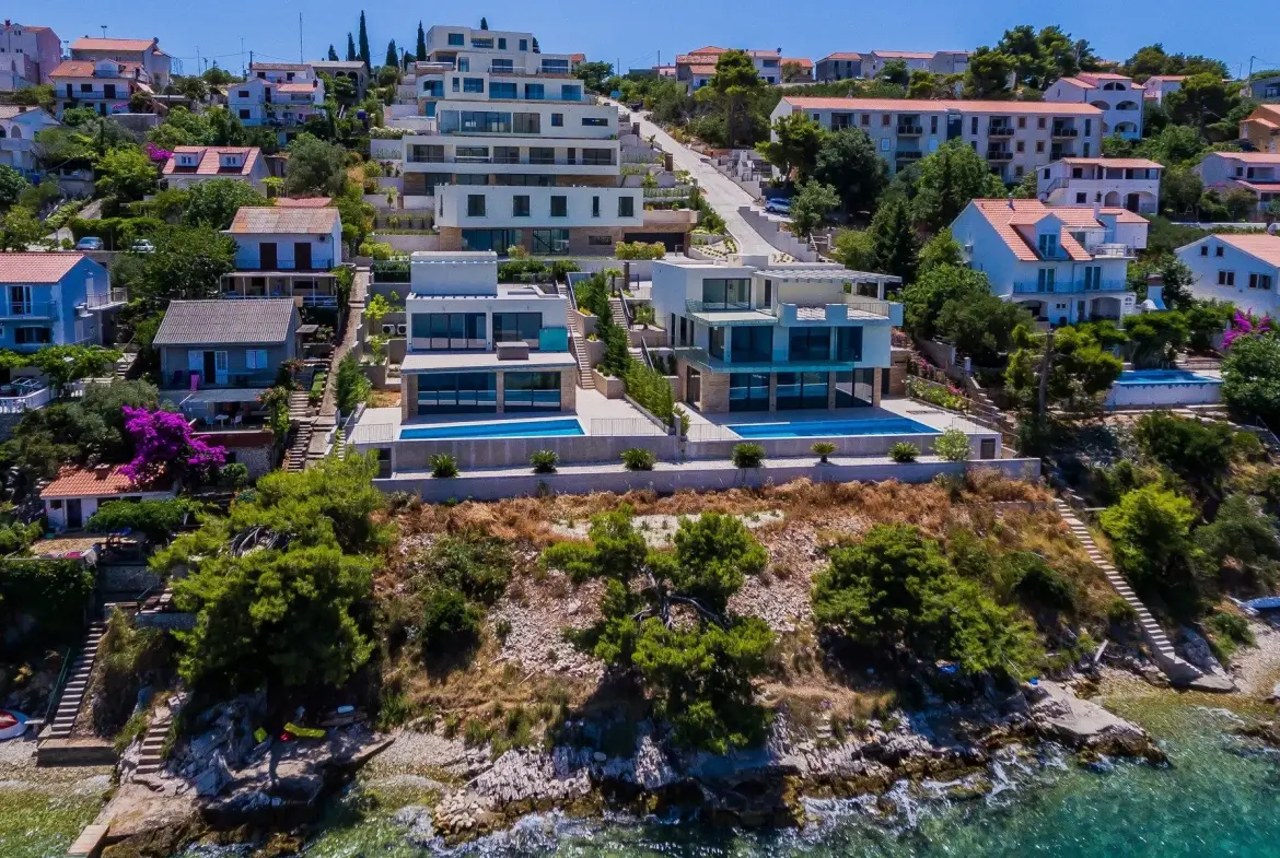 Monart Residence