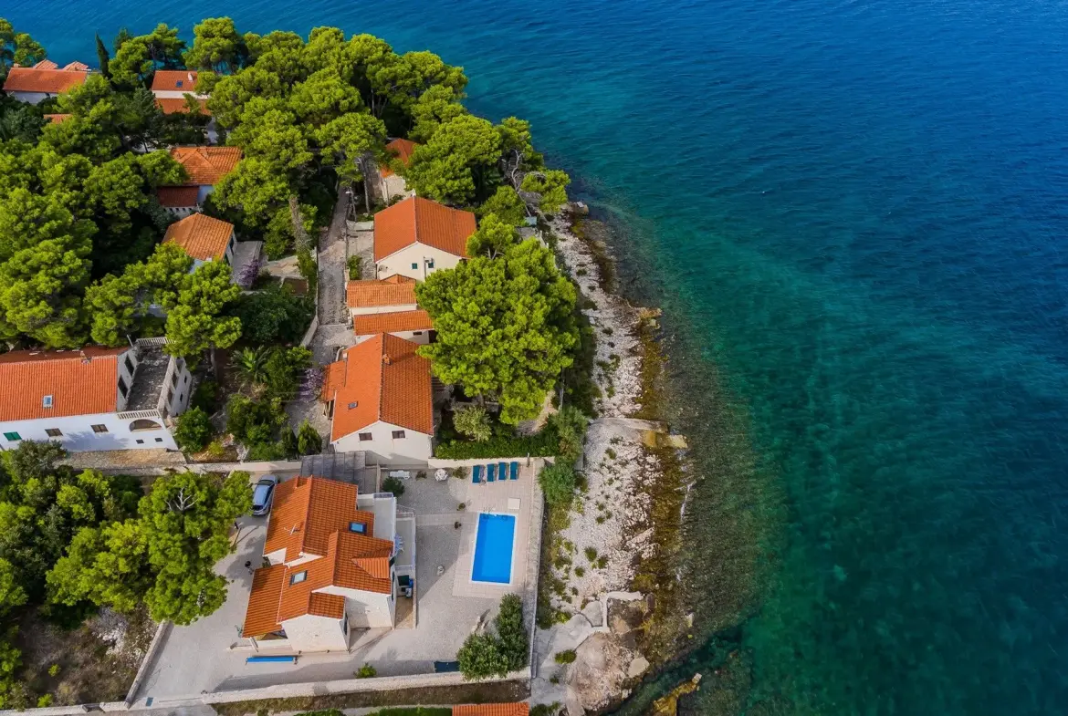 Villa Navis