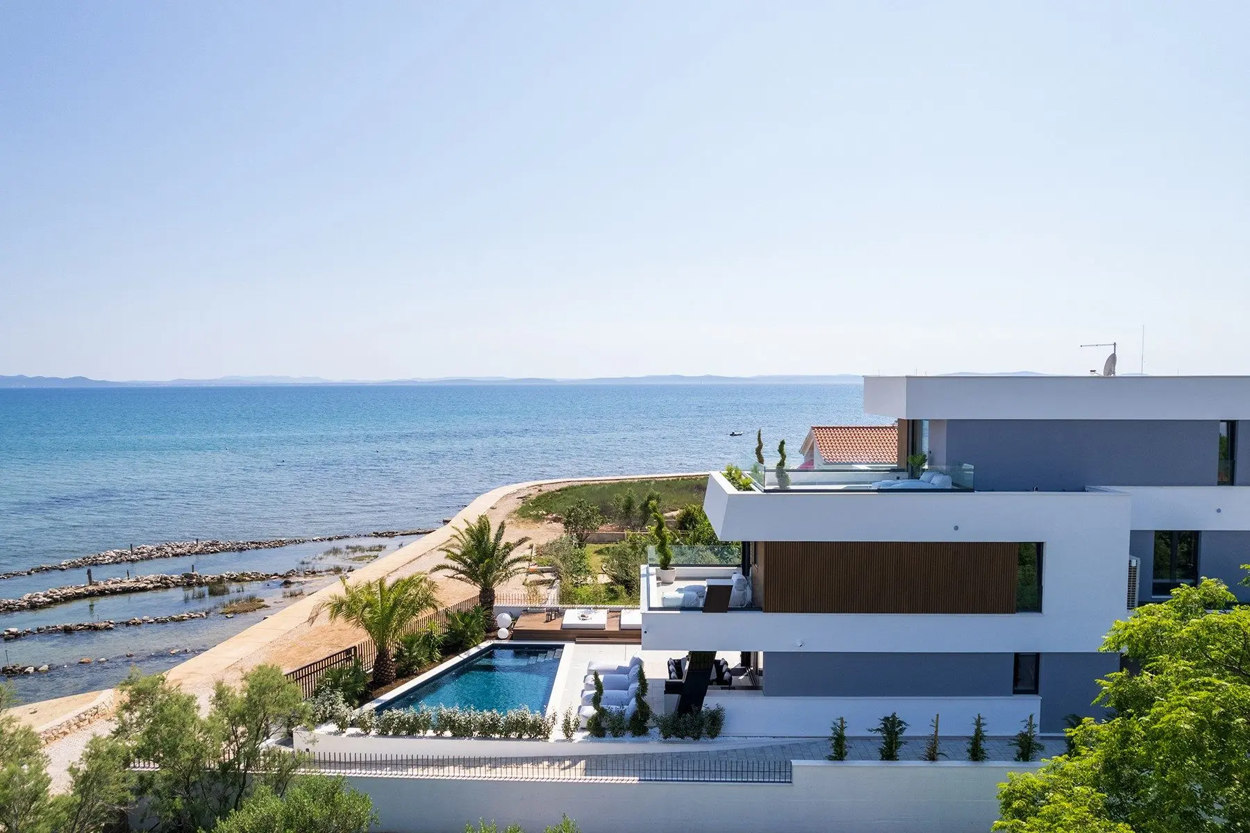 Villa Crystalline