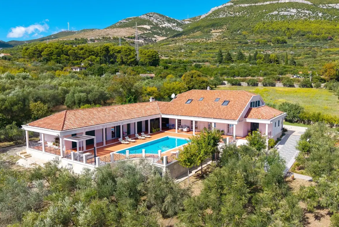 Oleamare Estate