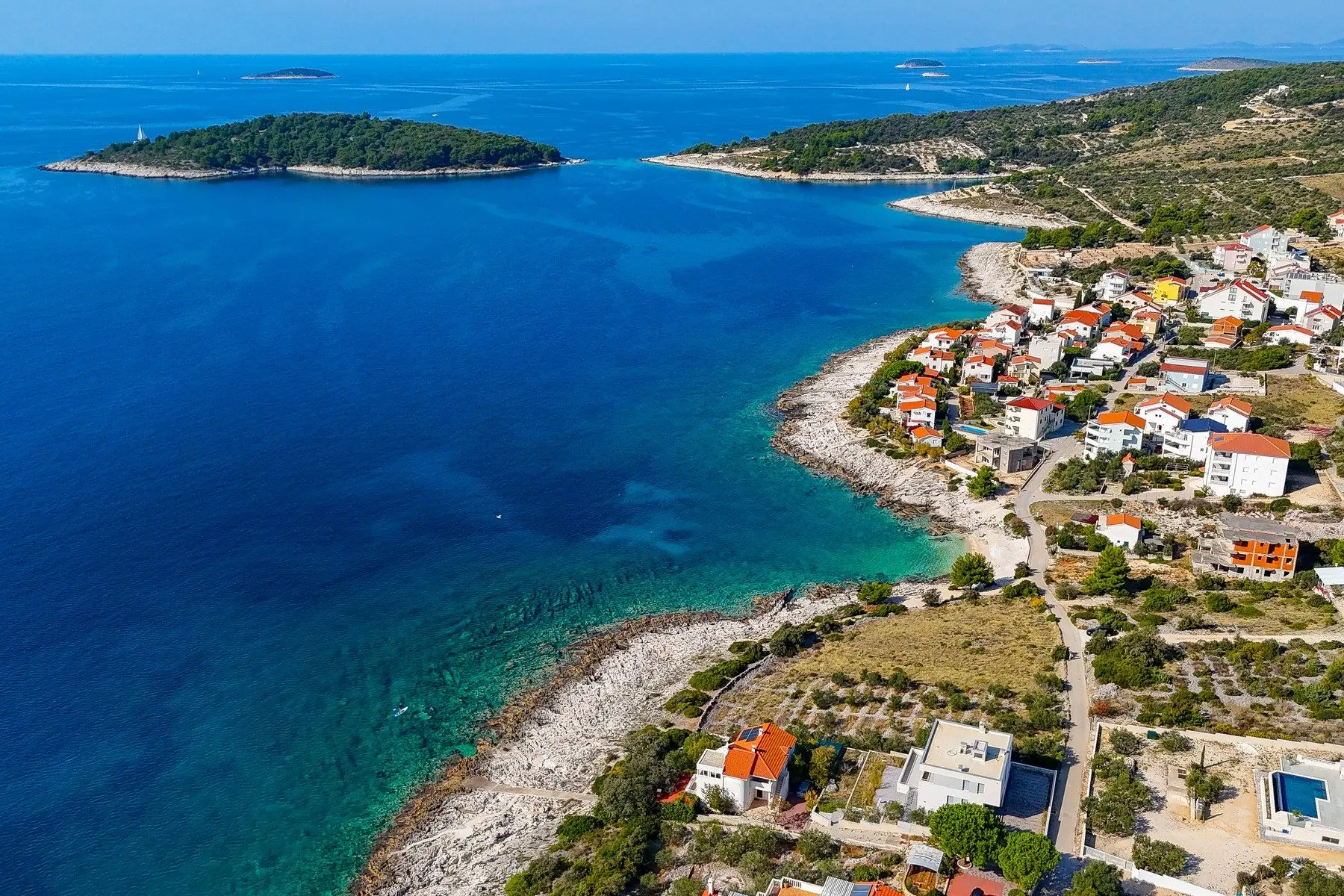 Seafront building plot in Rogoznica
