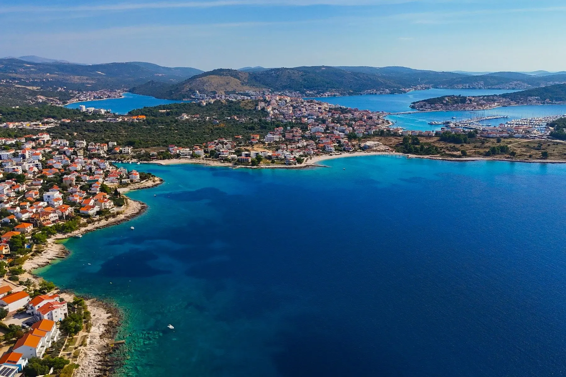Seafront building plot in Rogoznica
