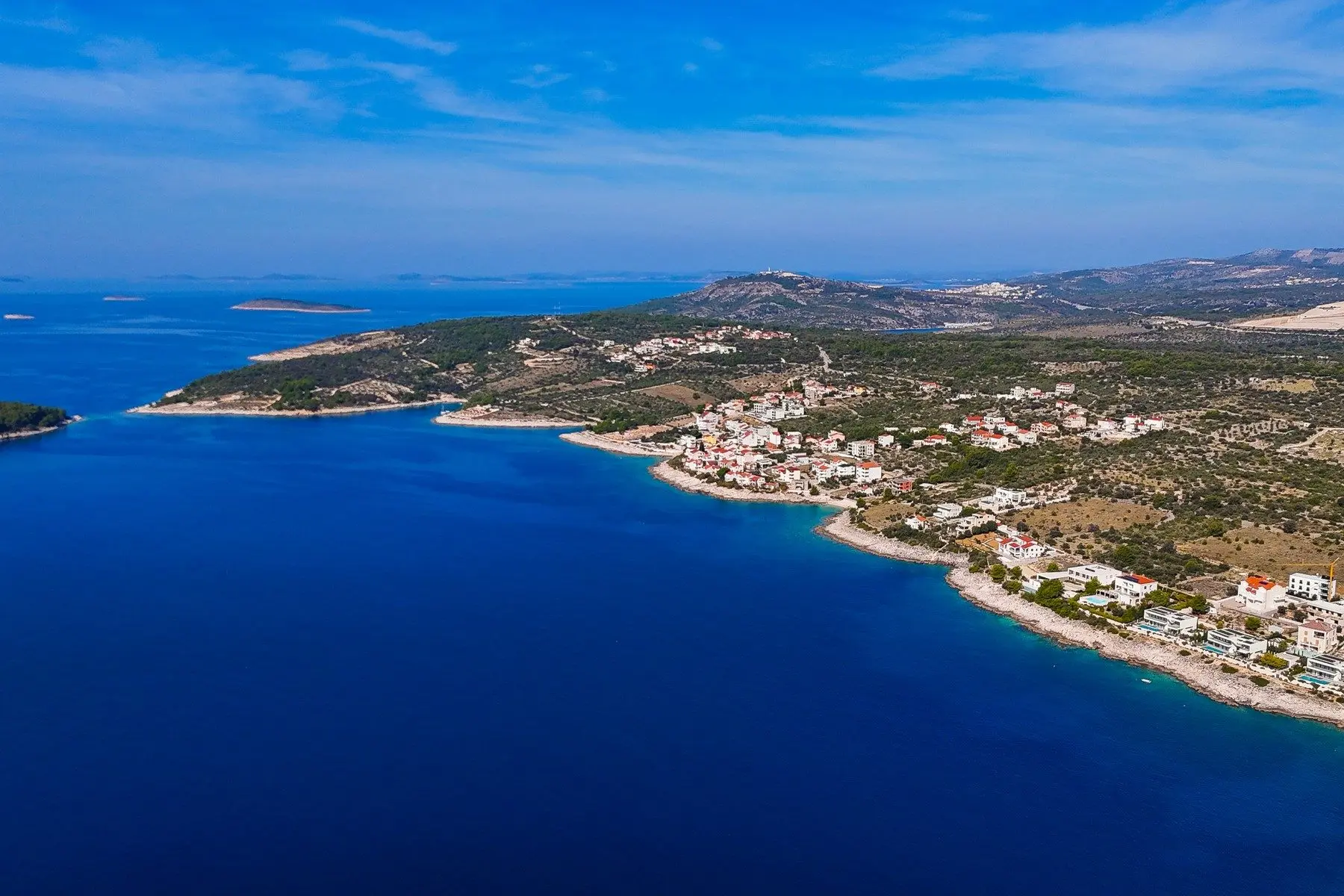 Seafront building plot in Rogoznica