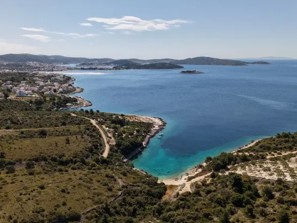 Exceptional seafront plot near Rogoznica