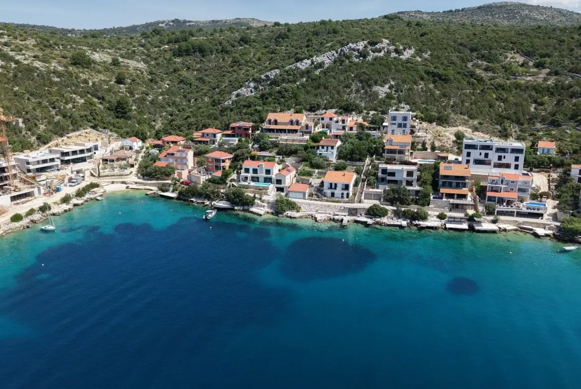 Villa Mistral