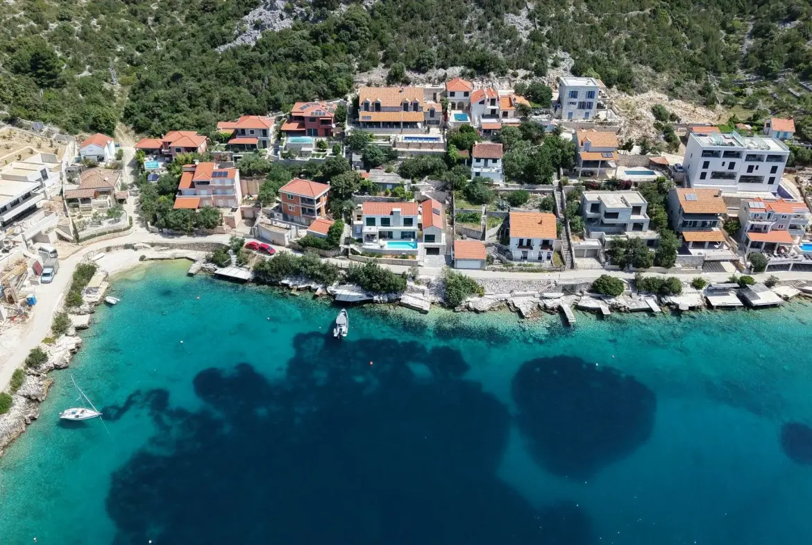Villa Mistral