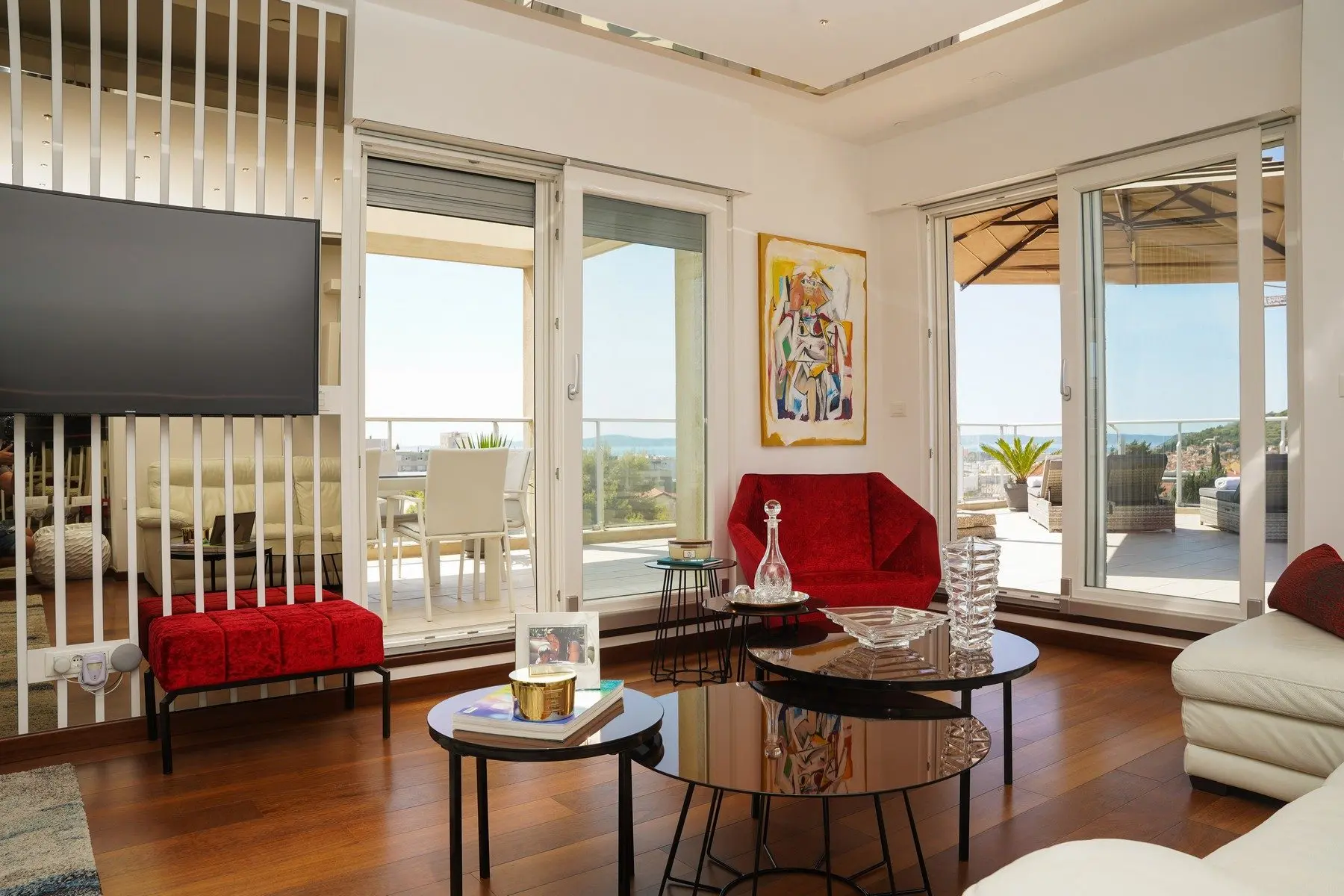 Penthouse Skyline