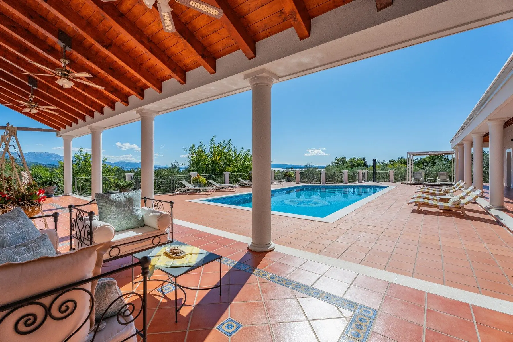 Oleamare Estate