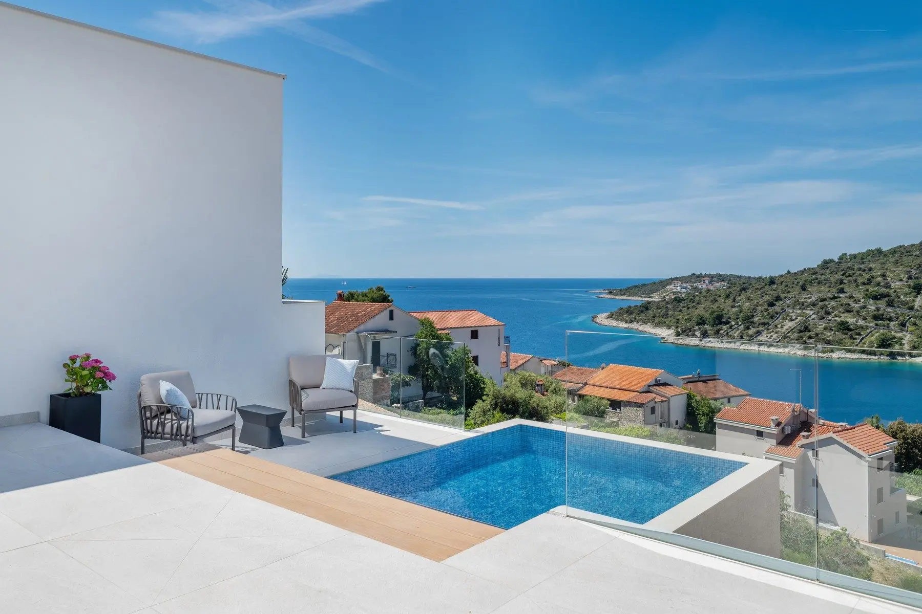 Seascape Residence