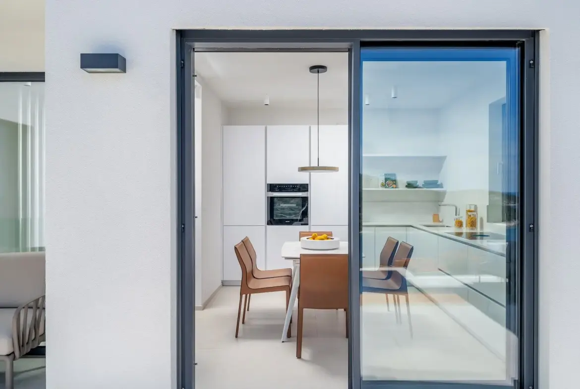 Seascape Residence