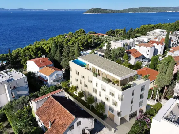 Luxe Residence