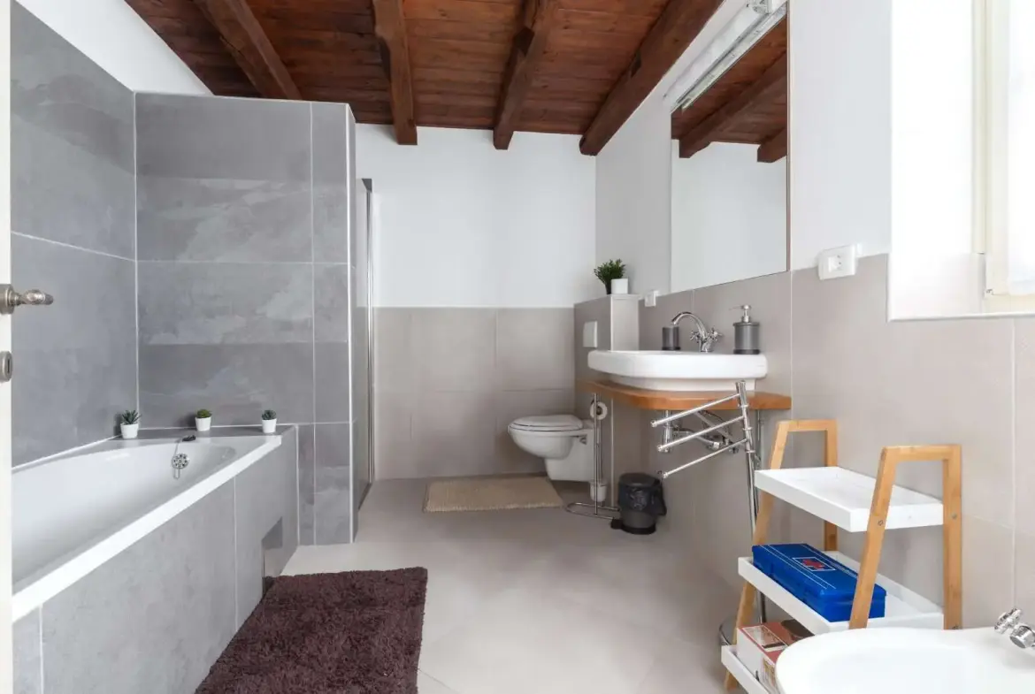Stone Villa With Swimming Pool, Rajki, Istria