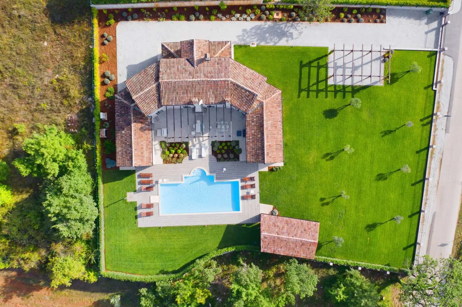 Stone Villa With Swimming Pool, Rajki, Istria