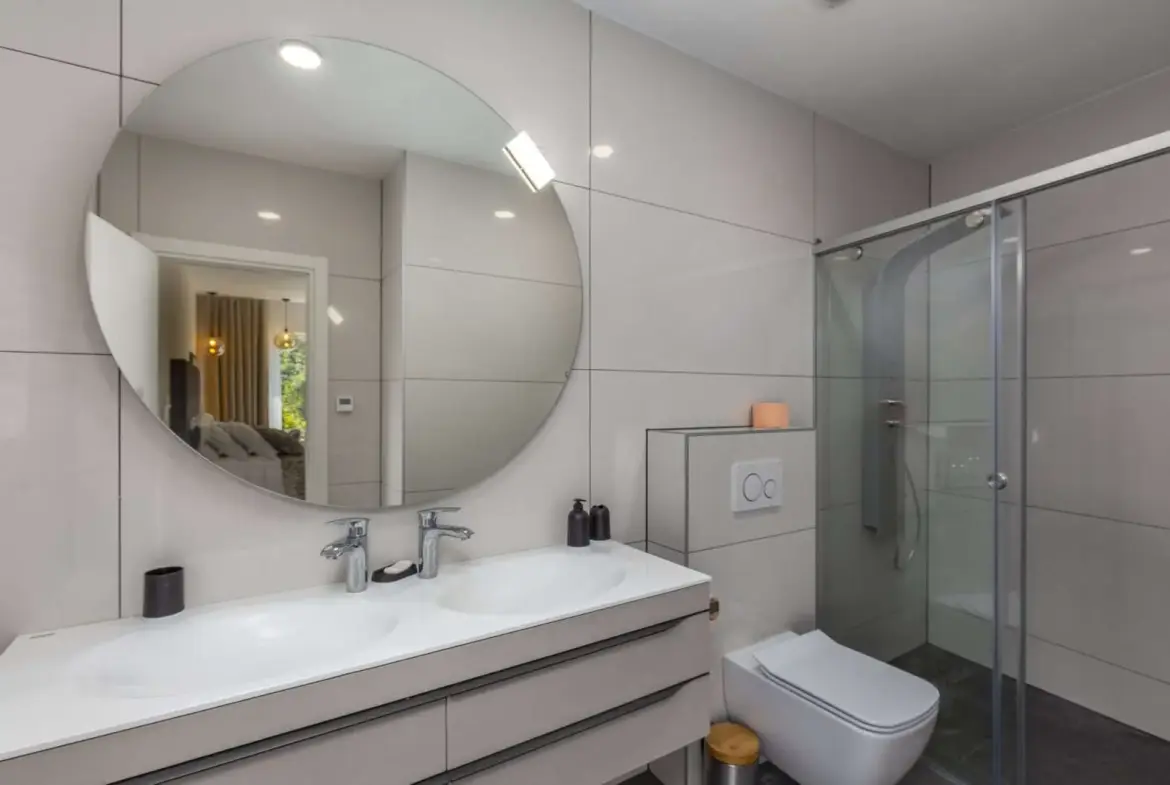 Modern Villa With Swimming Pool, Ljube Mrakovcica, Moscenicka Draga