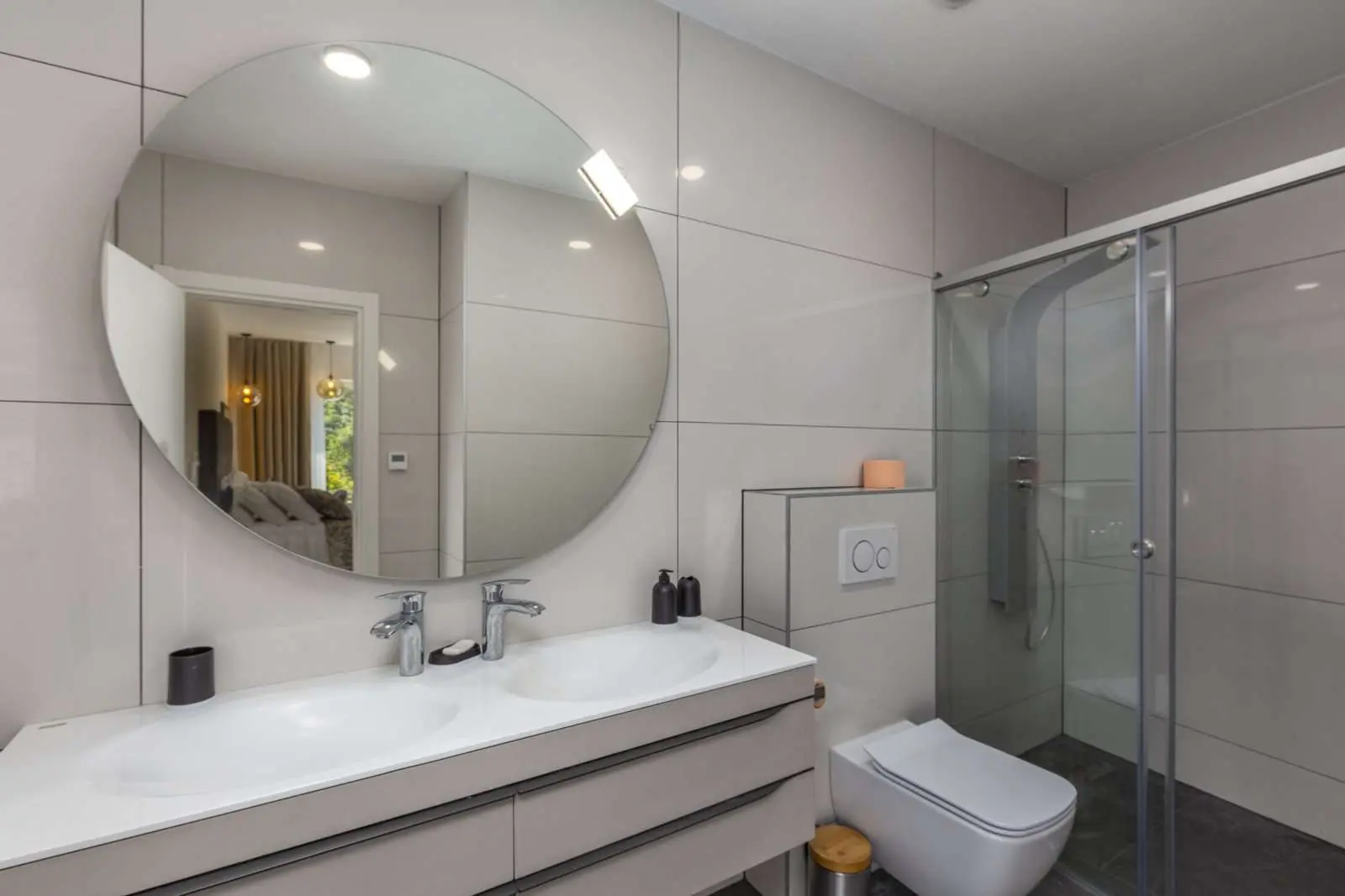 Modern Villa With Swimming Pool, Ljube Mrakovcica, Moscenicka Draga