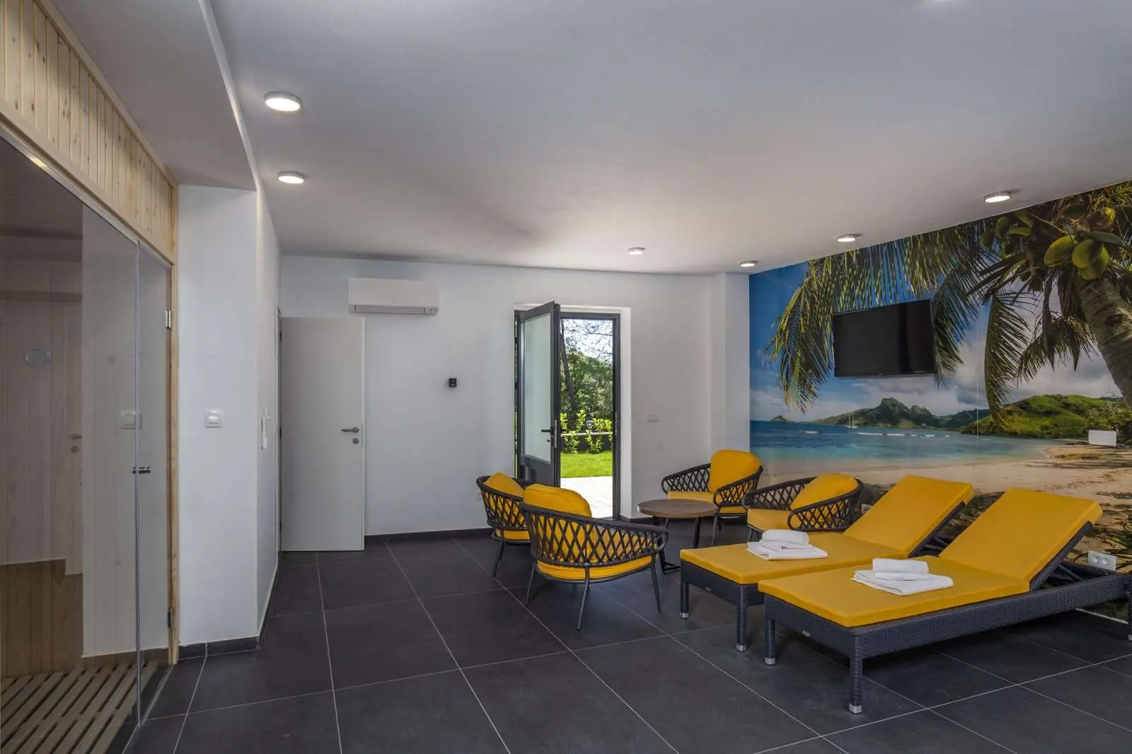 Modern Villa With Swimming Pool, Ljube Mrakovcica, Moscenicka Draga
