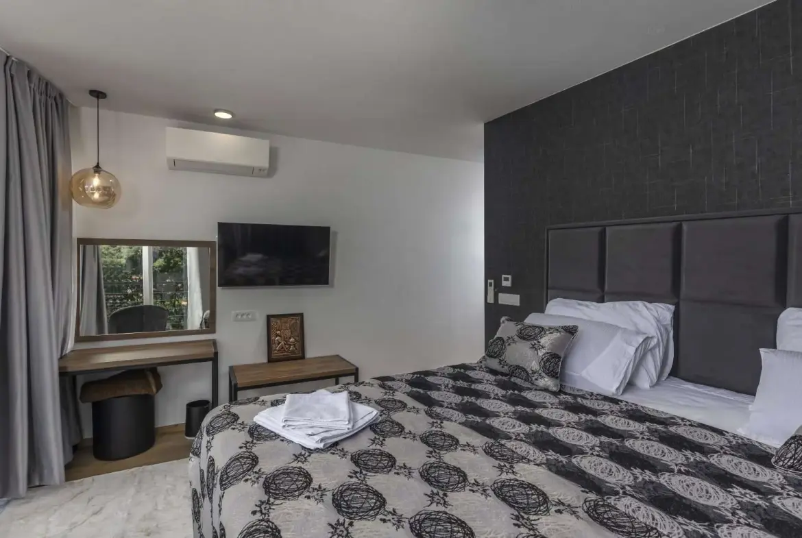 Exclusive Villa With A Swimming Pool Near The Sea, Moscenicka Draga