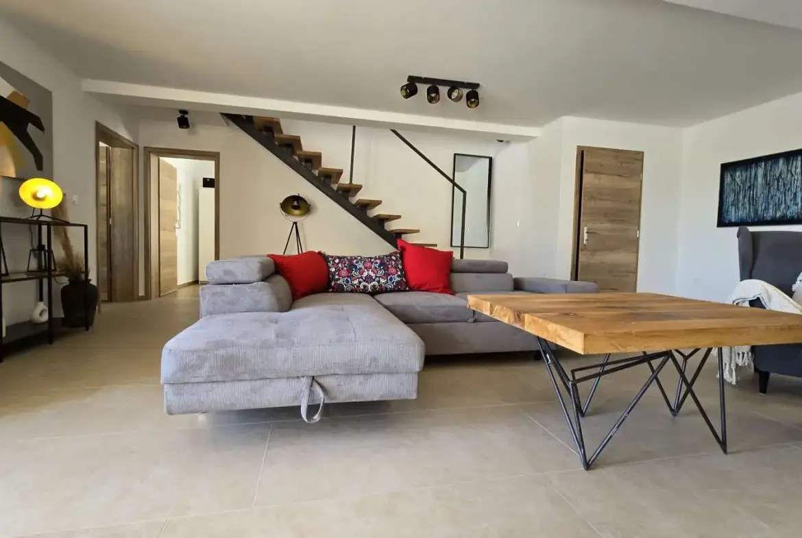 Luxury Stone Villa With Heated Pool, Jadranovo