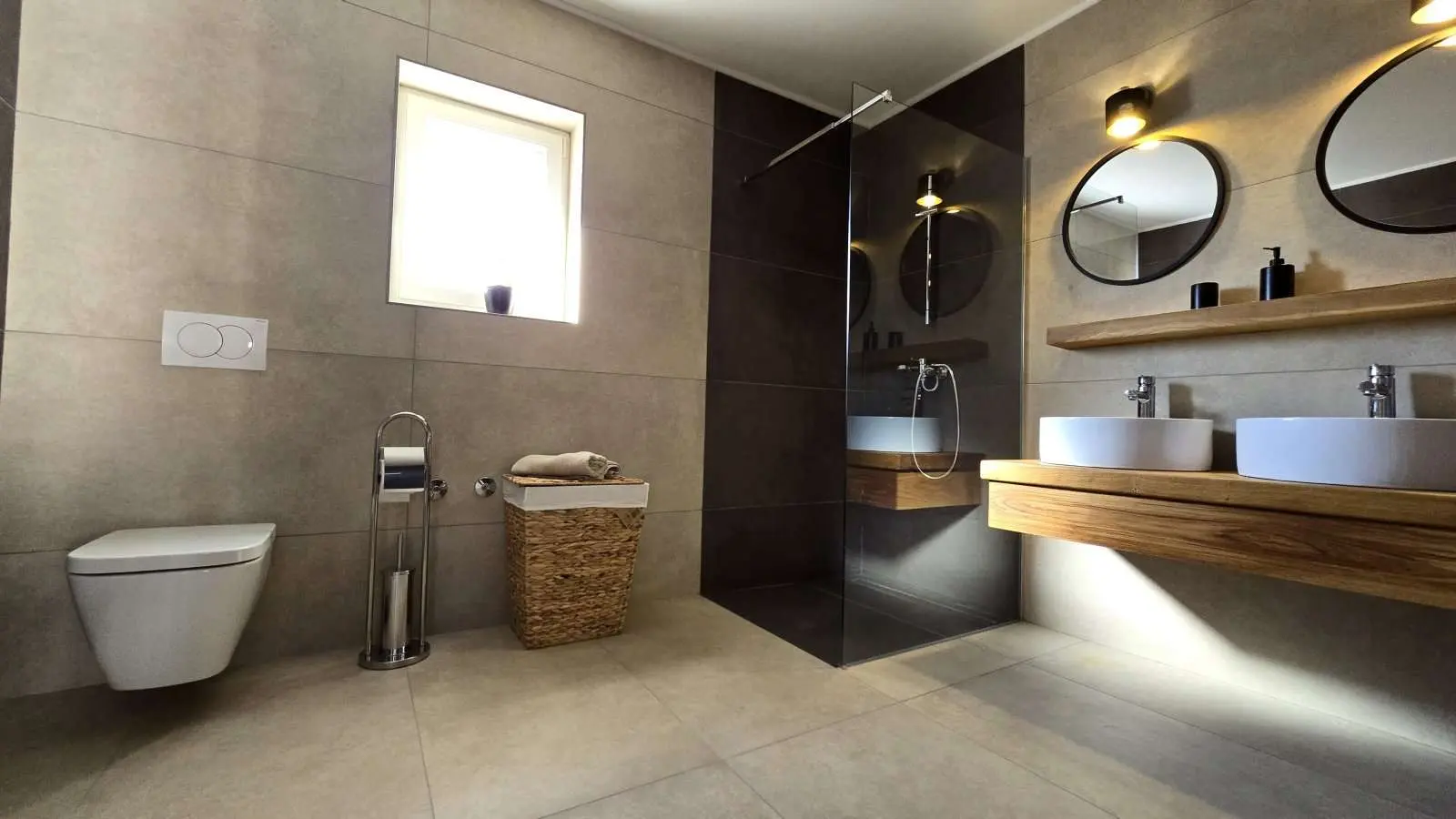 Luxury Stone Villa With Heated Pool, Jadranovo