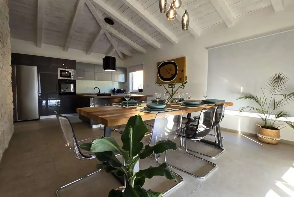 Luxury Stone Villa With Heated Pool, Jadranovo