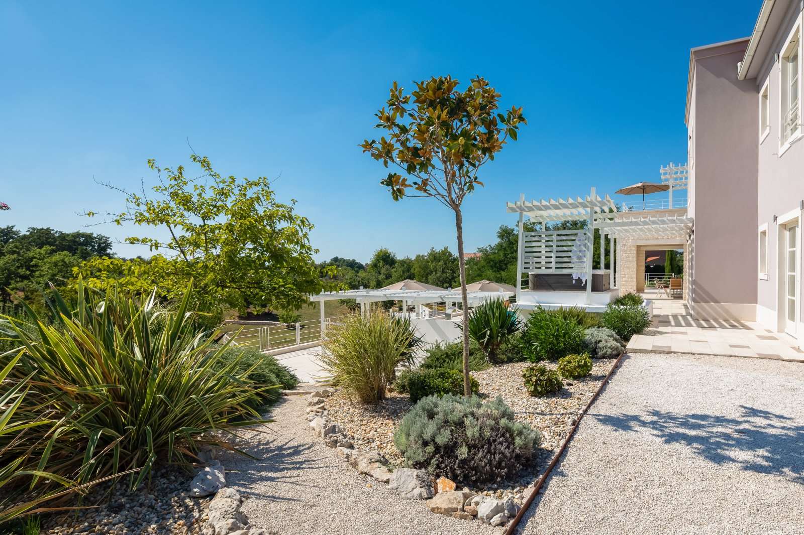Charming Classic-Style Villa With Heated Pool, Rezanci, Istria
