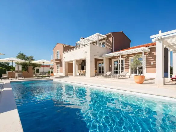 Secluded Luxury Villa, Rezanci, Istria