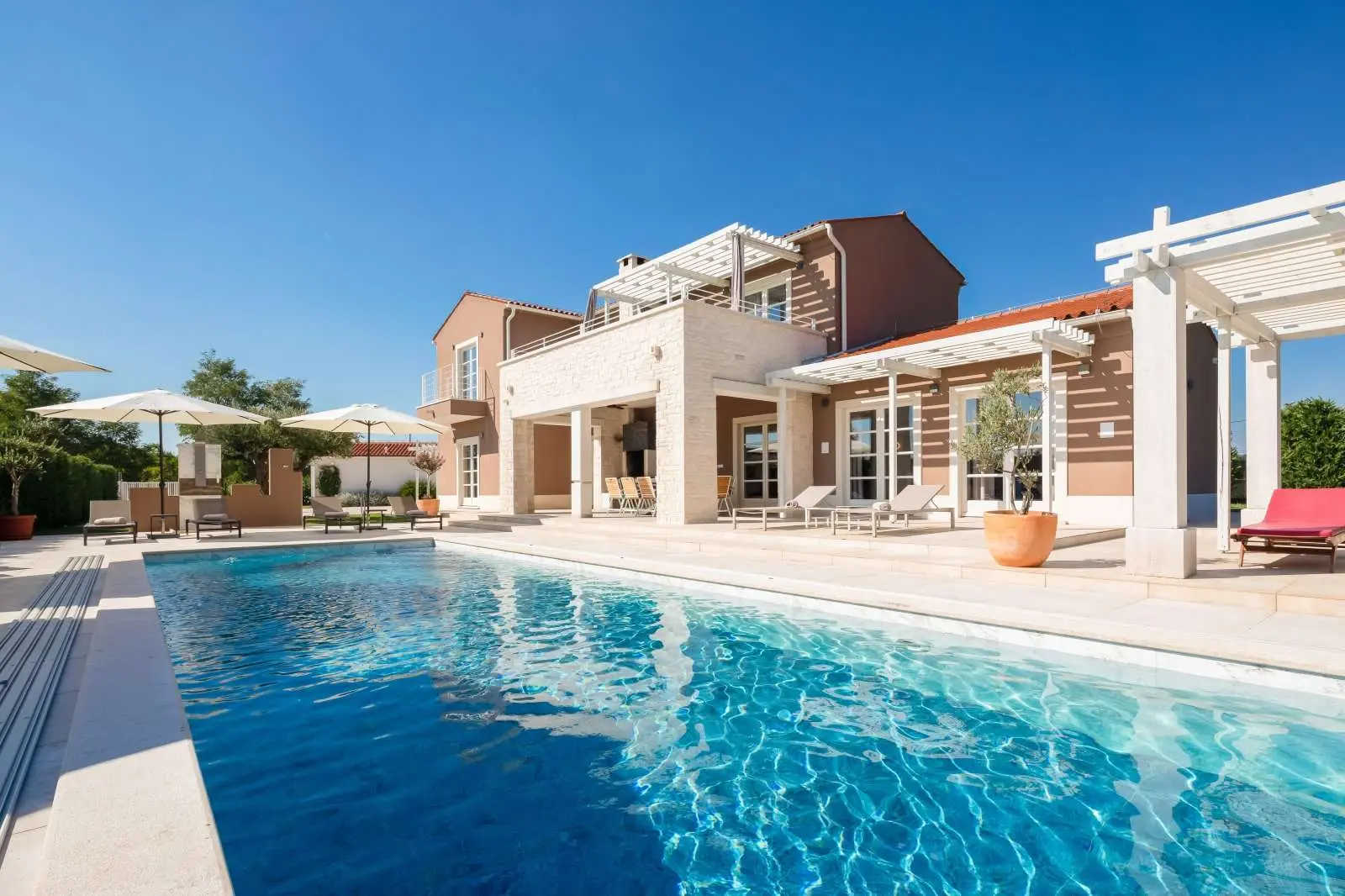 Secluded Luxury Villa, Rezanci, Istria