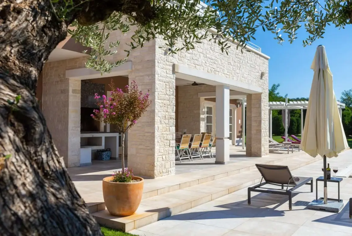Secluded Luxury Villa, Rezanci, Istria