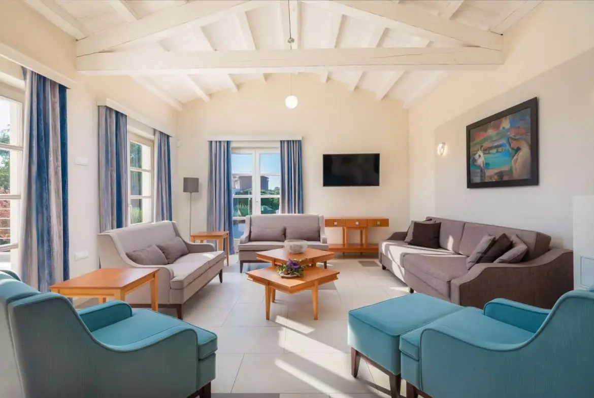 Complex Of Three Luxury Villas, Rezanci, Istria