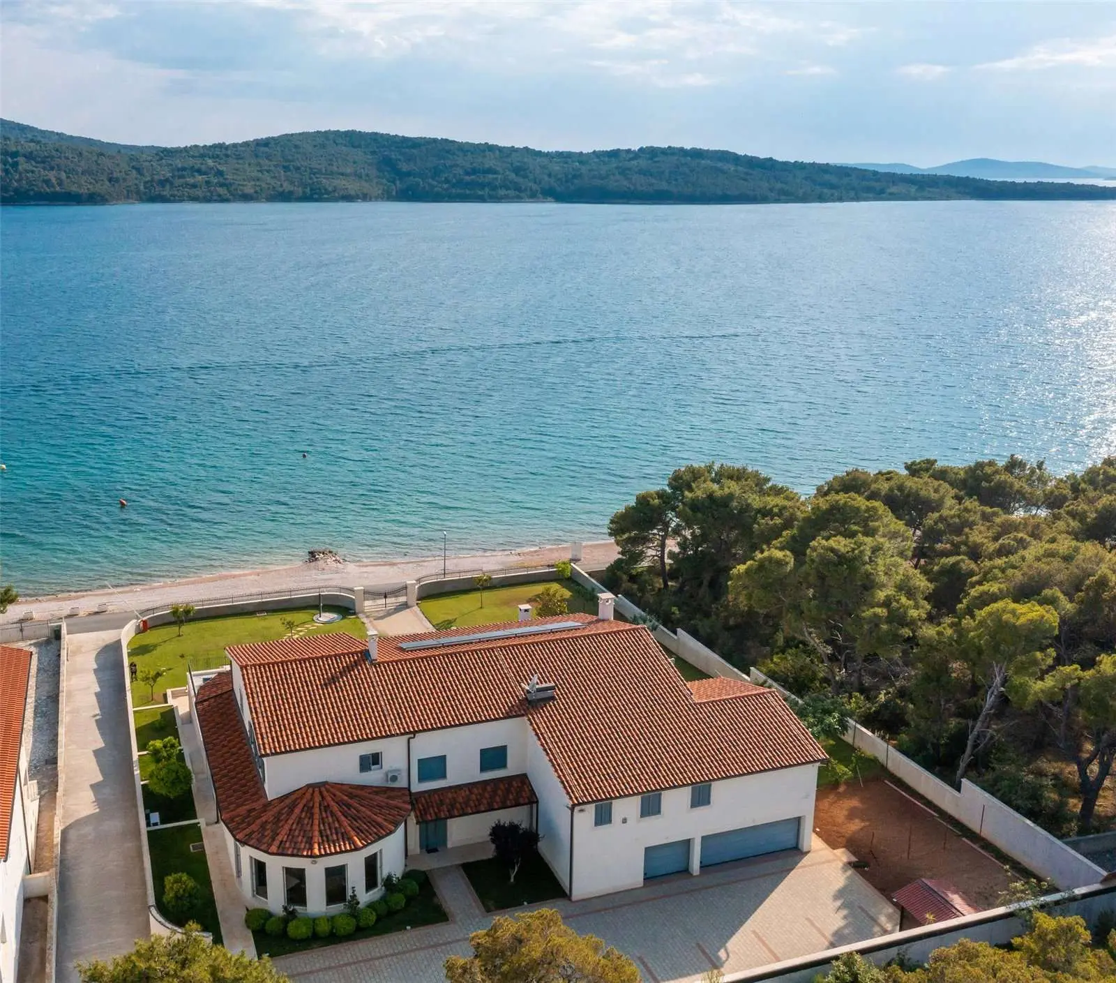 Seafront Luxury Villa, Sibenik
