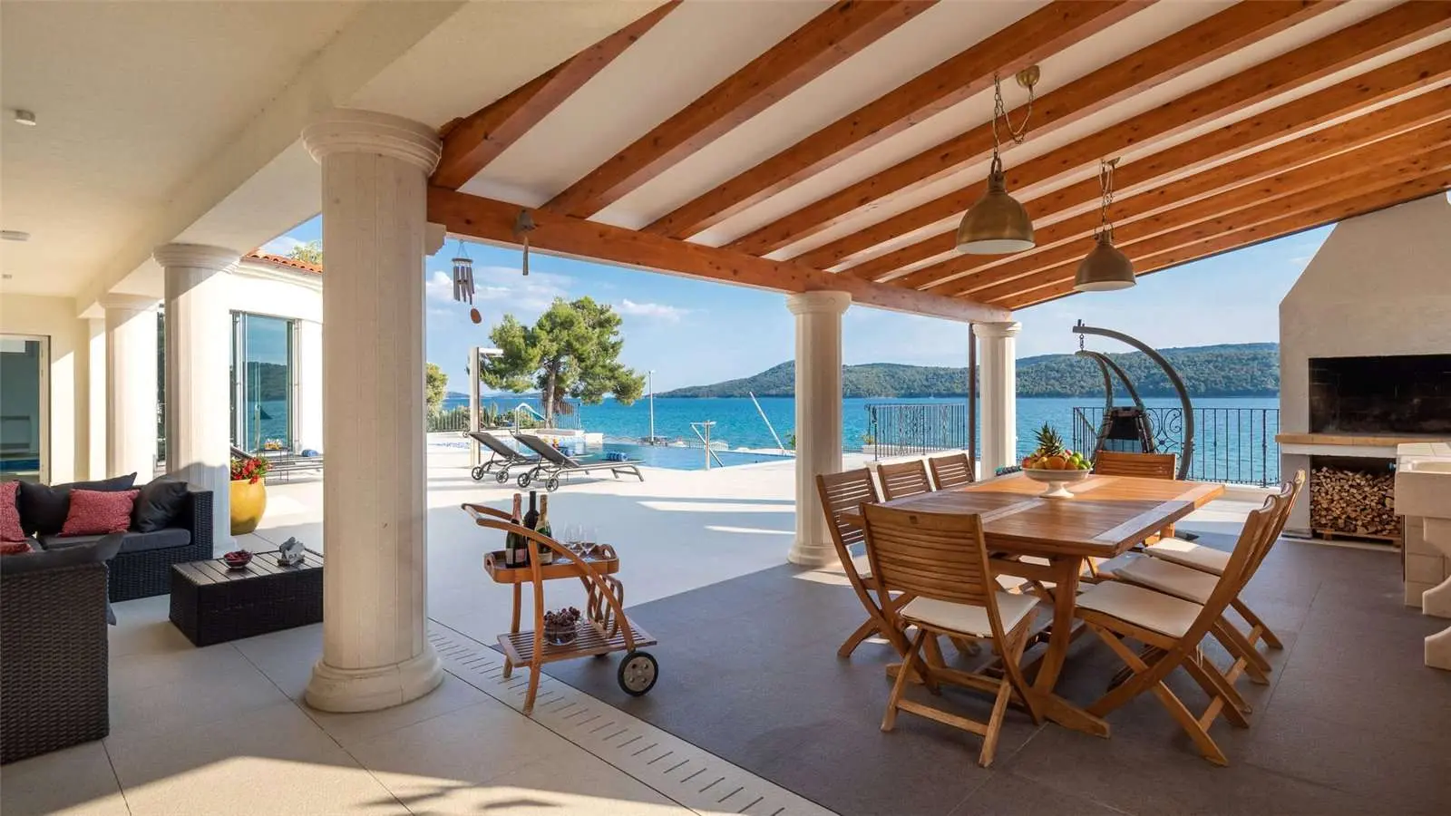 Seafront Luxury Villa, Sibenik