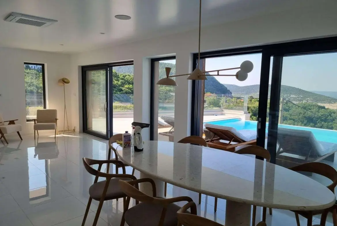 Modern VIlla With A Sea VIew and Swimming Pool, Hreljin