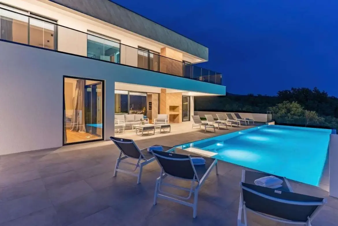 Modern Seaview Villa, Jadranovo