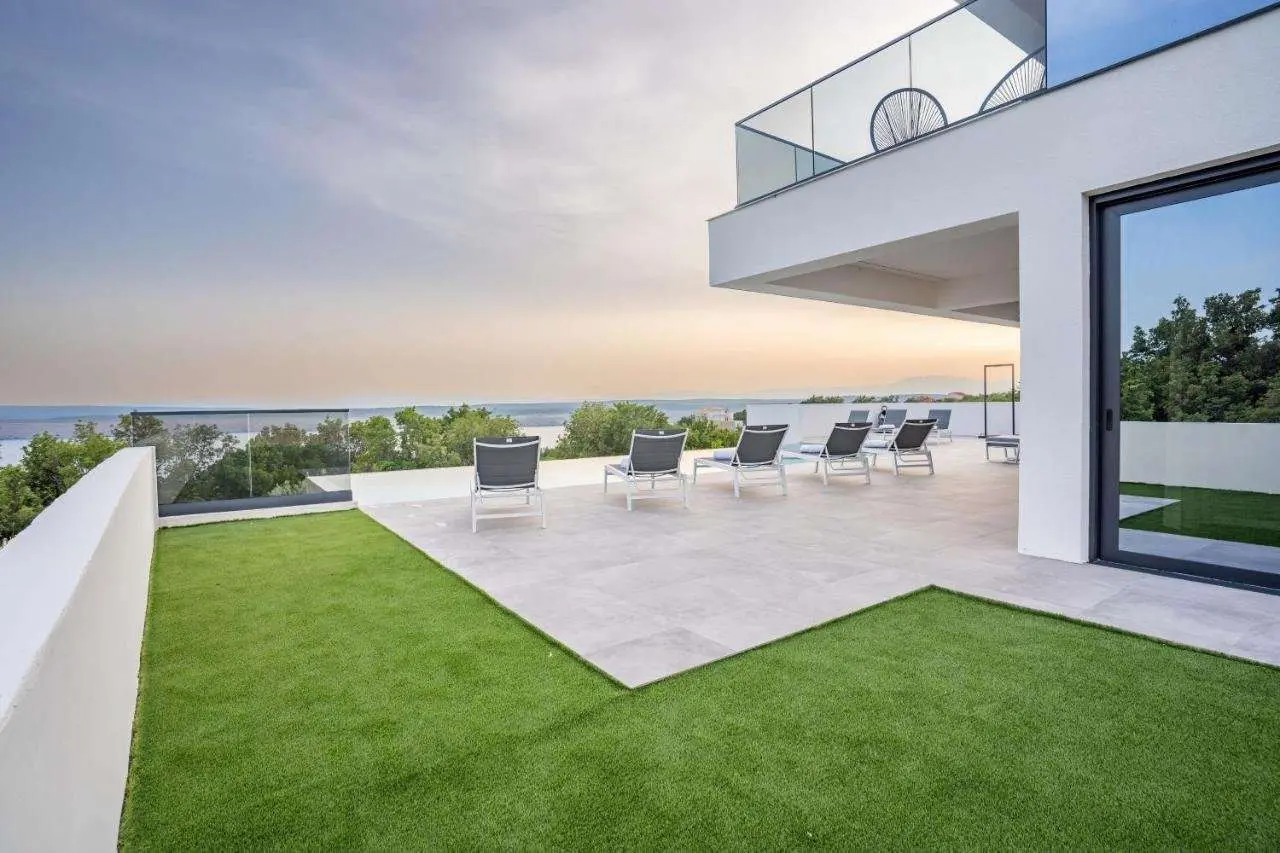 Modern Seaview Villa, Jadranovo