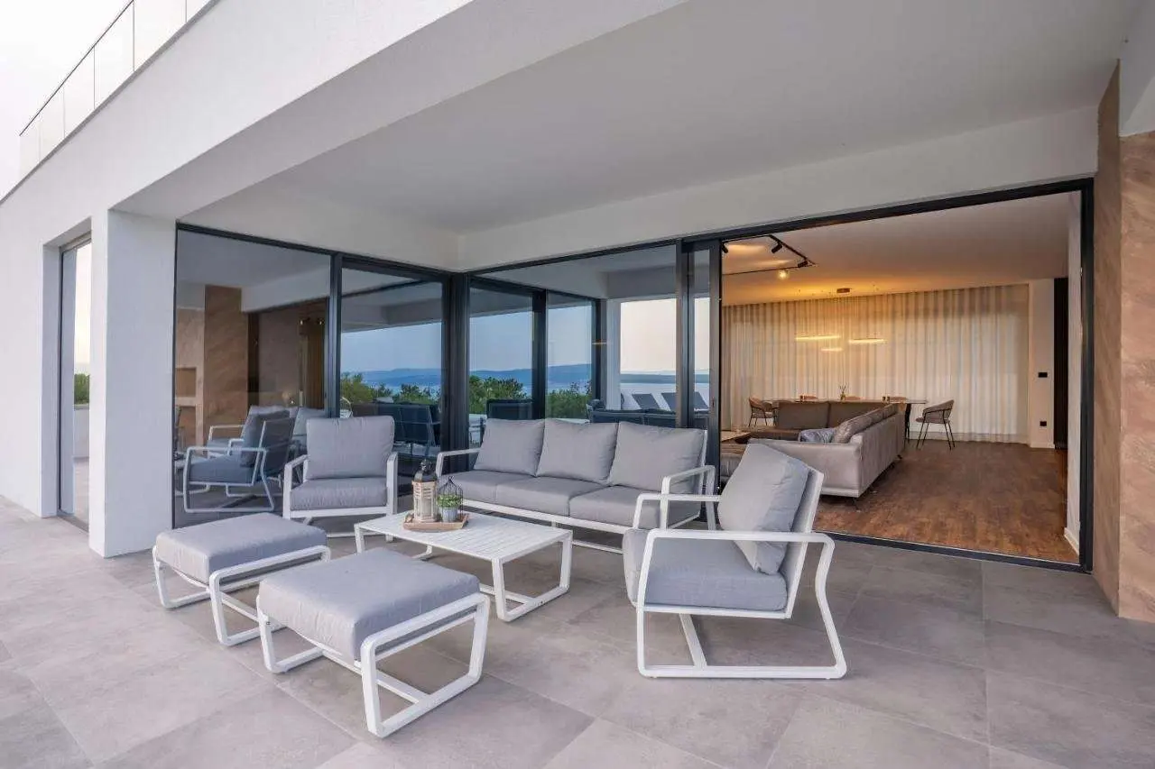 Modern Seaview Villa, Jadranovo