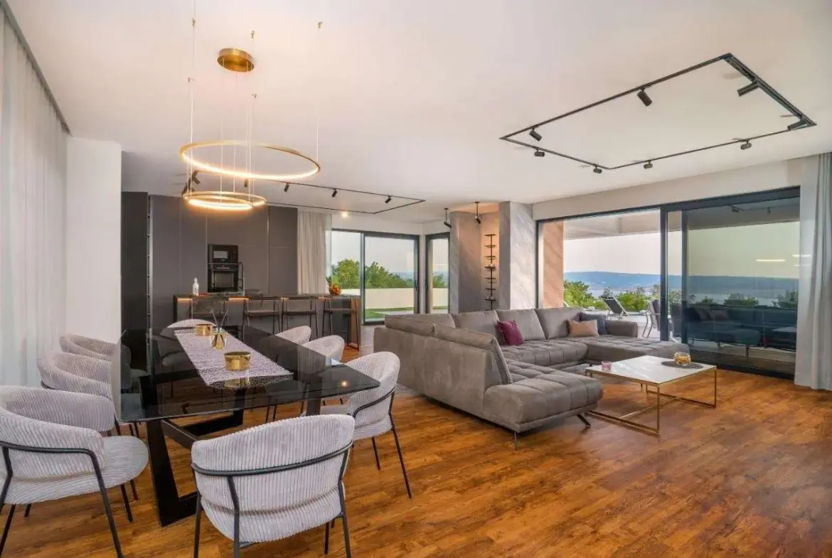 Modern Seaview Villa, Jadranovo