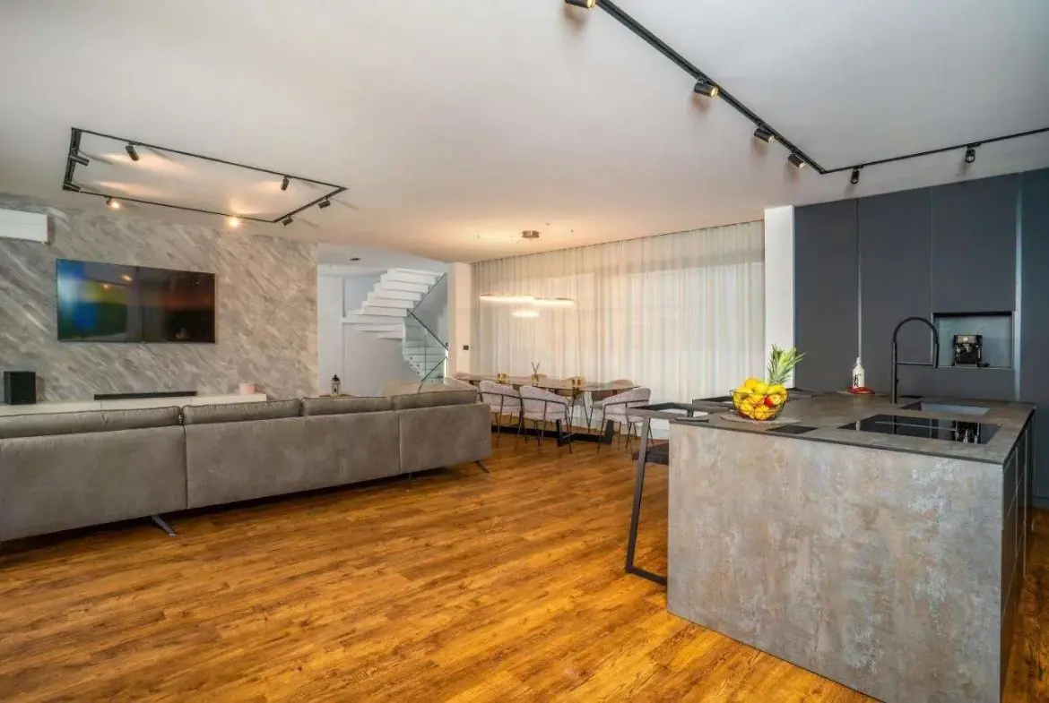 Modern Seaview Villa, Jadranovo