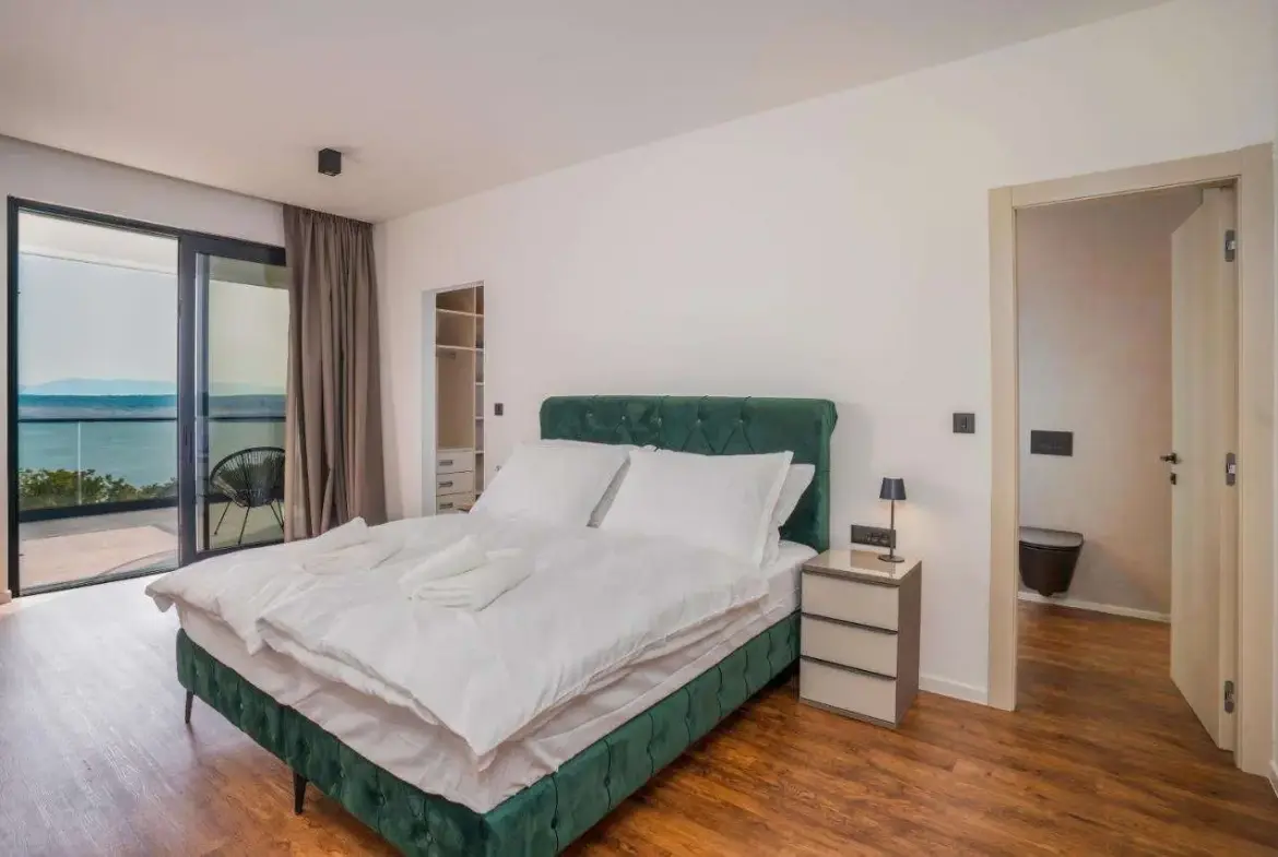 Modern Seaview Villa, Jadranovo